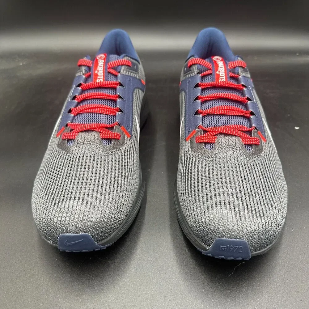 Nike New England Patriots Air Zoom Pegasus 40 Running Shoes DZ5987-001 Men's 12